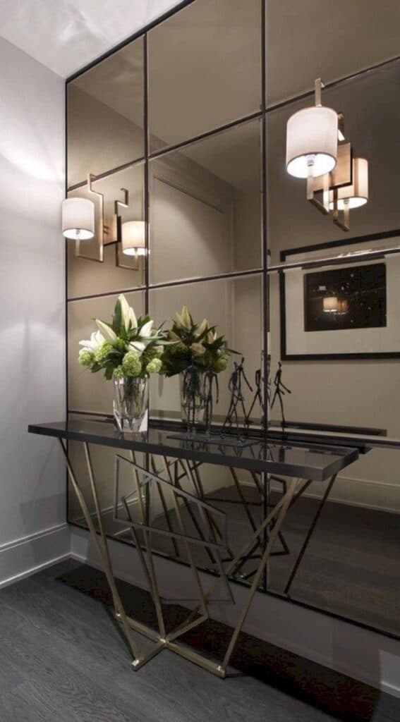 Mirror wall cladding console